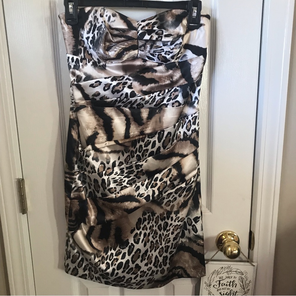 Mid thigh cocktail dress-small